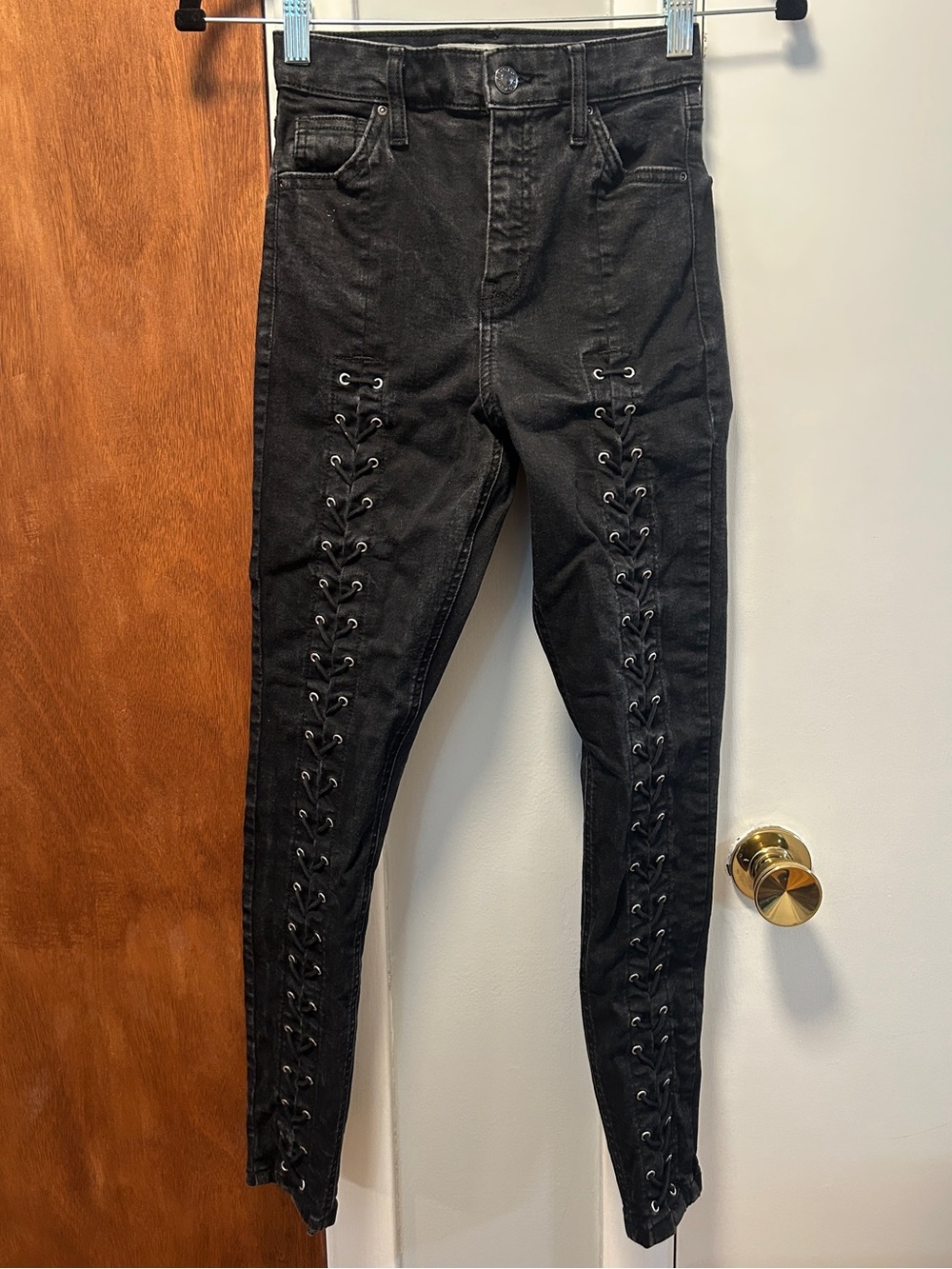 Lace up skinny jean